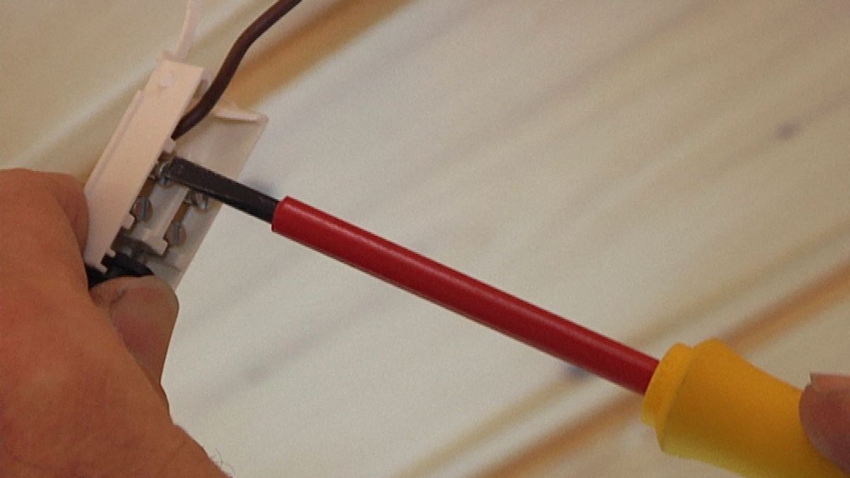 Desplazar punto de luz en techo paso 5