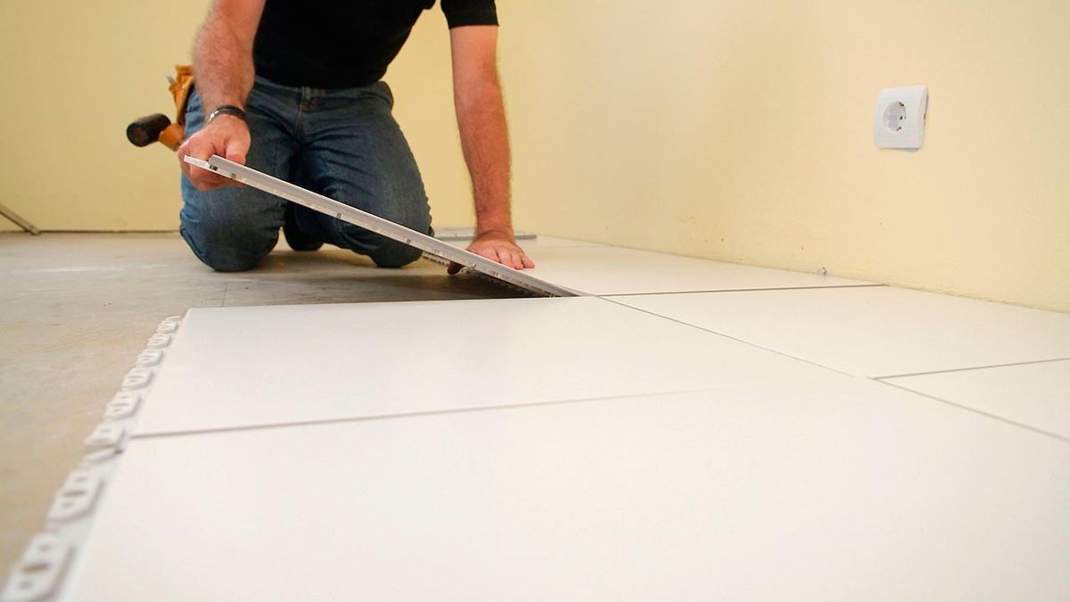 Suelo porcelánico sin obra paso 12