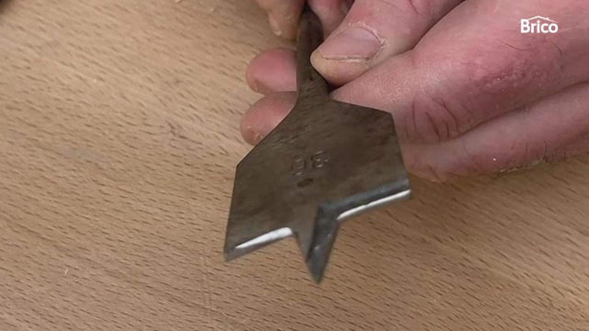 como afilar una broca de pala paso 2