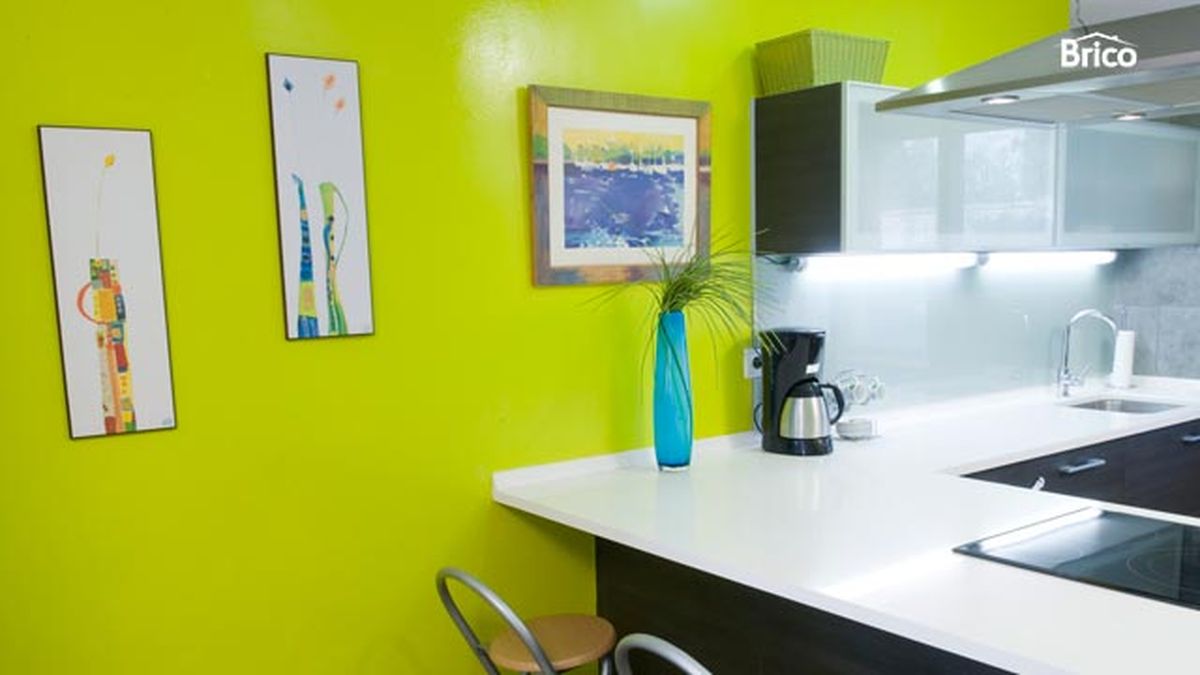 brico 0547 1 Arreglo pared cocina paso 11 detalle