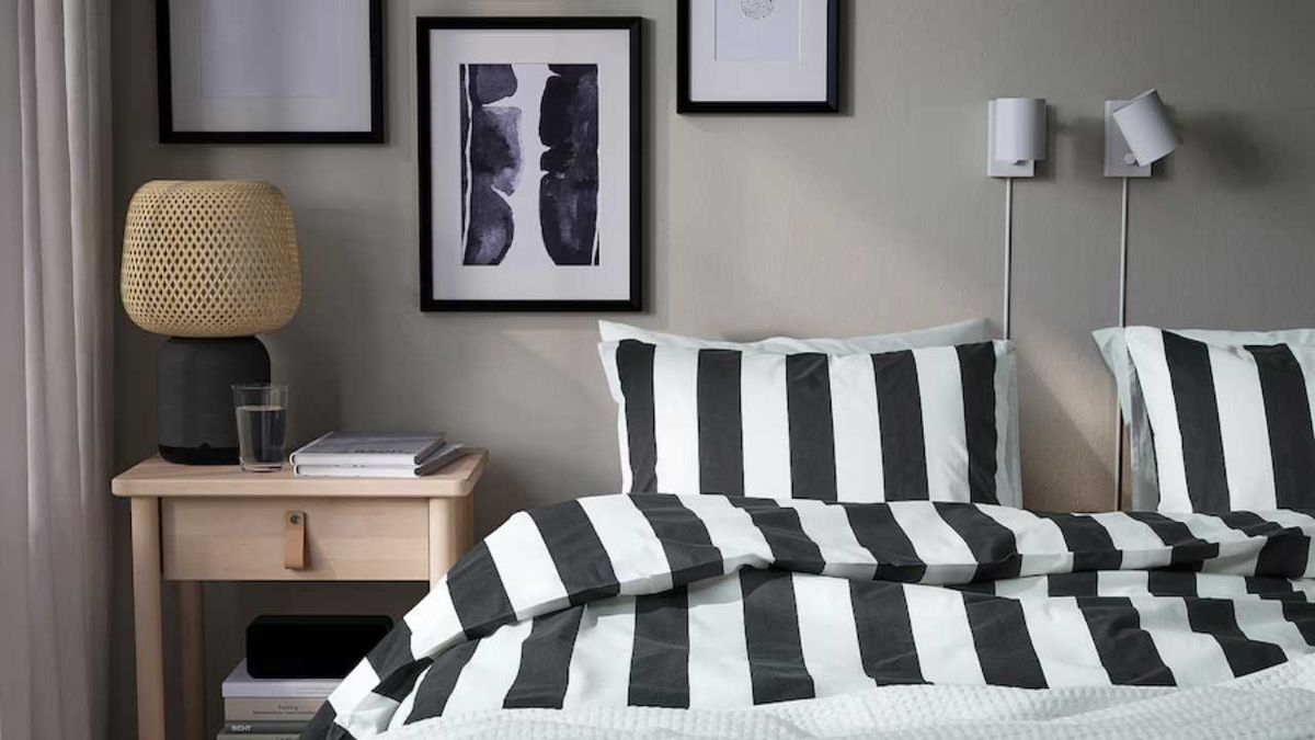 Dormitorio con los textiles de temporada.