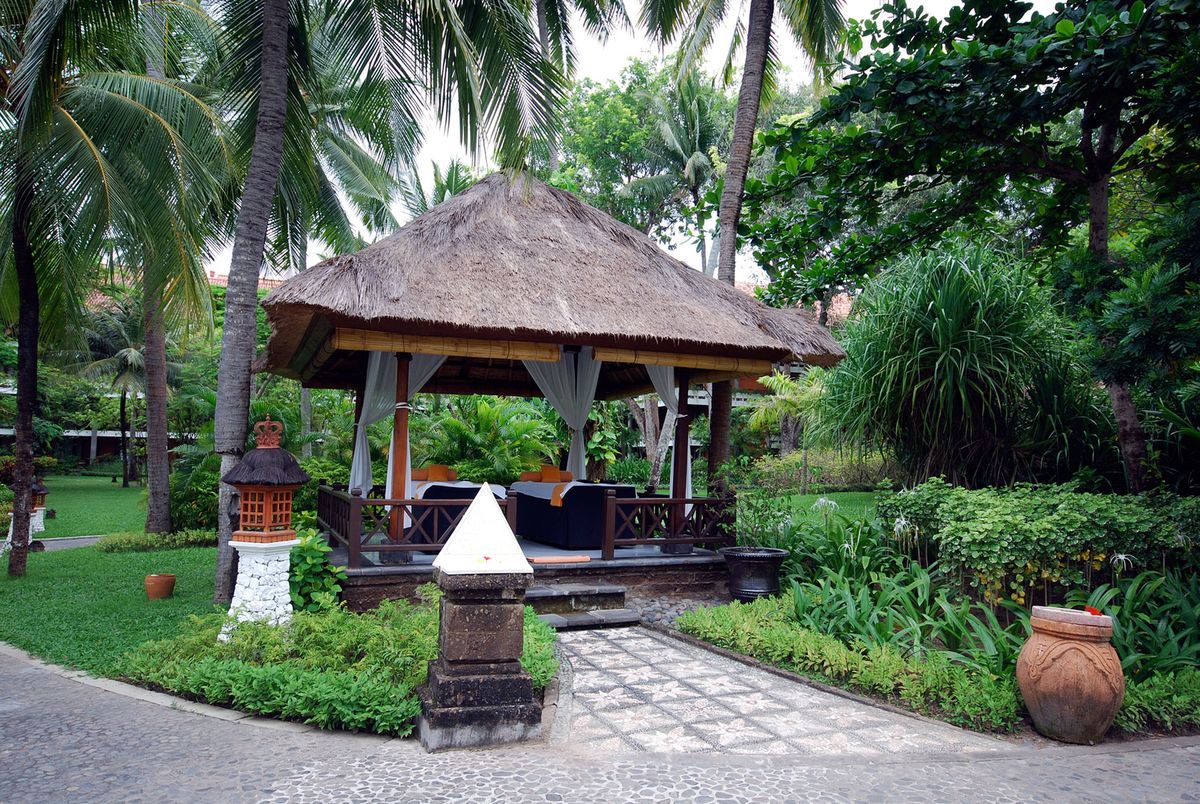 Pérgolas balinesas para el jardín 1