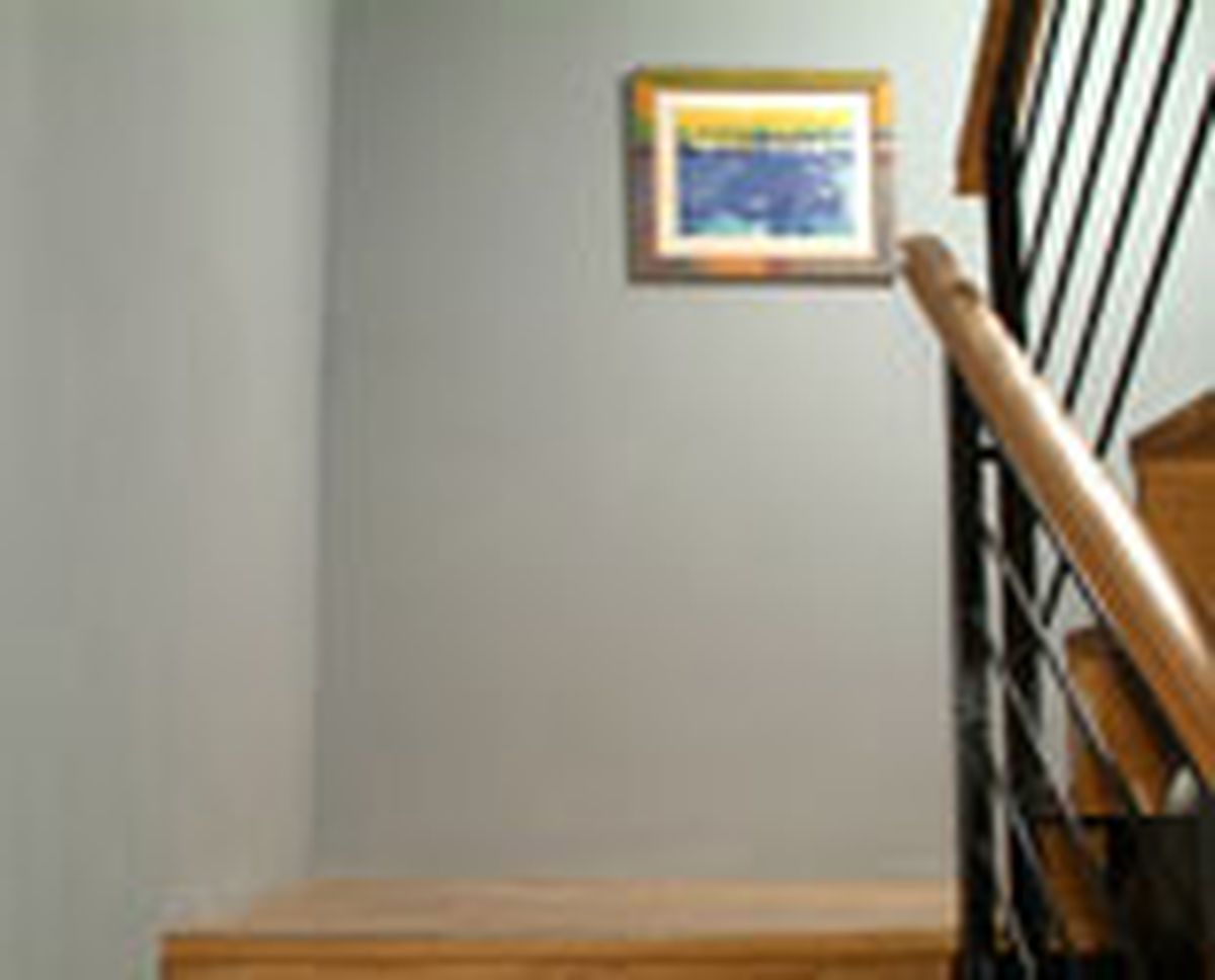 390 pintar pared escalera p7