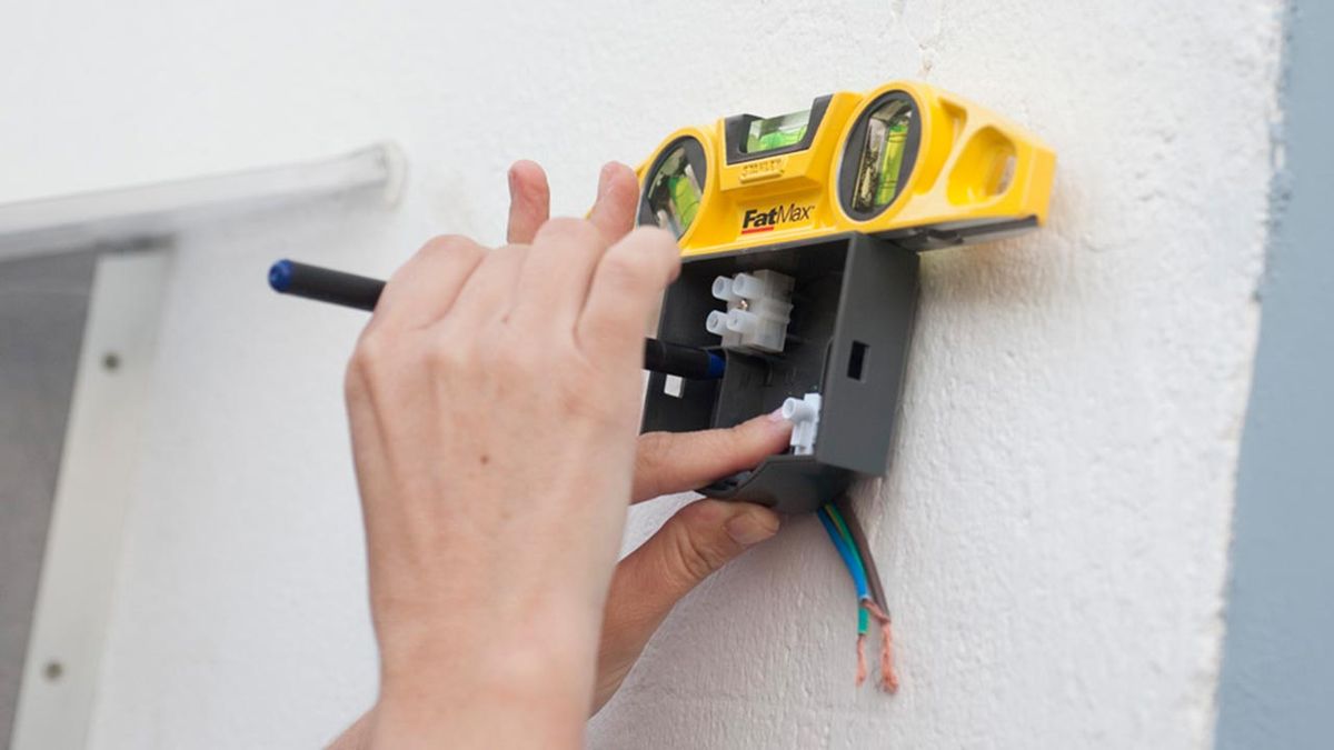 Bricomania 691 Luminaria led exterior p2