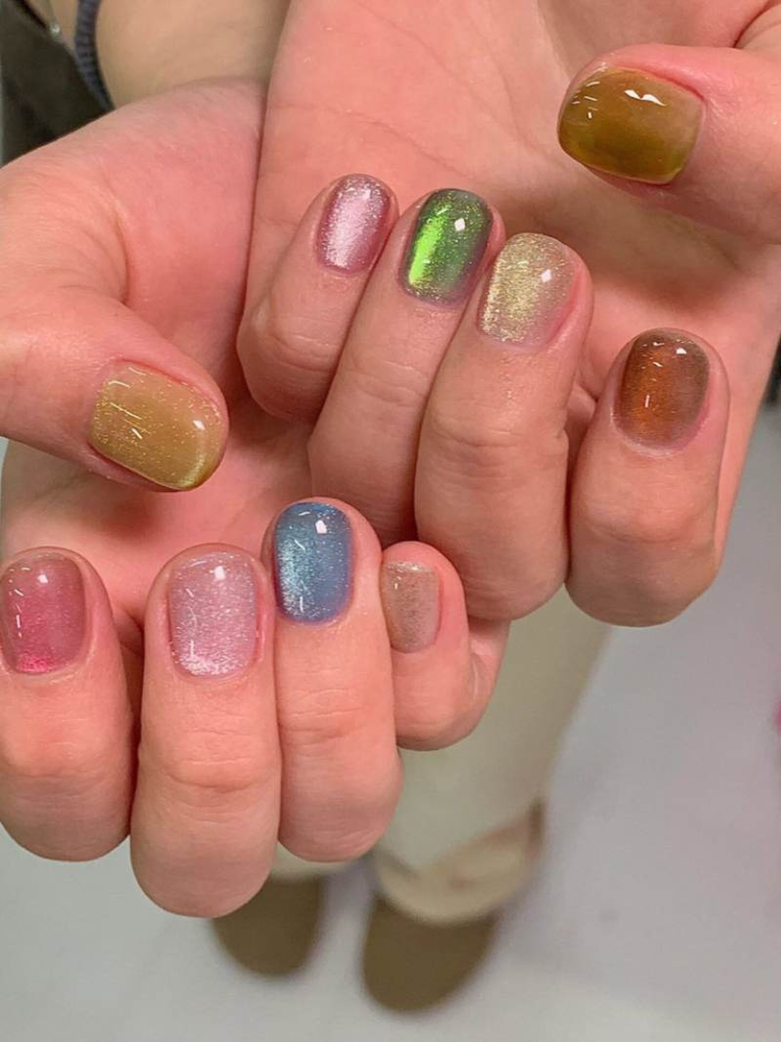 Uñas de gelatina en su versión corta