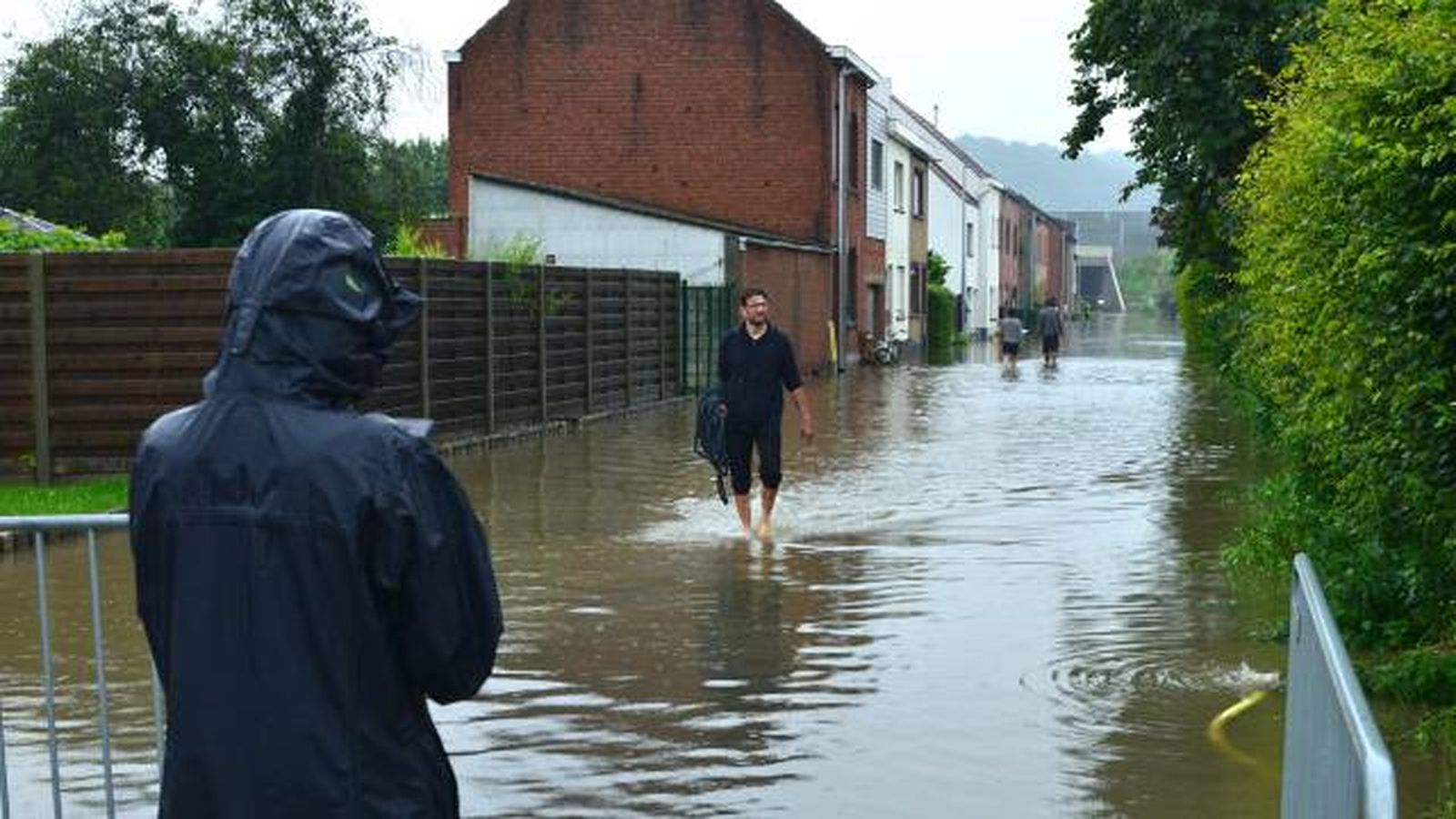 como limpiar la casa tras inundacion