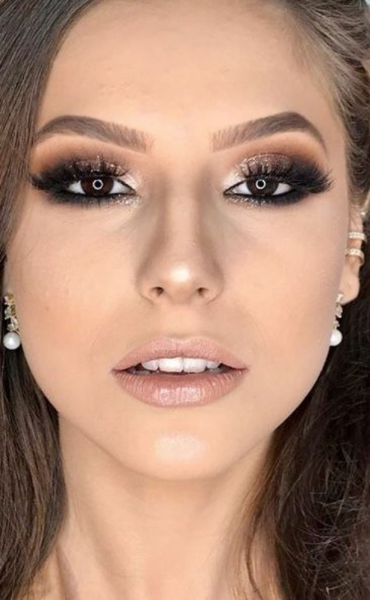 Smokey eye en negro y marrón