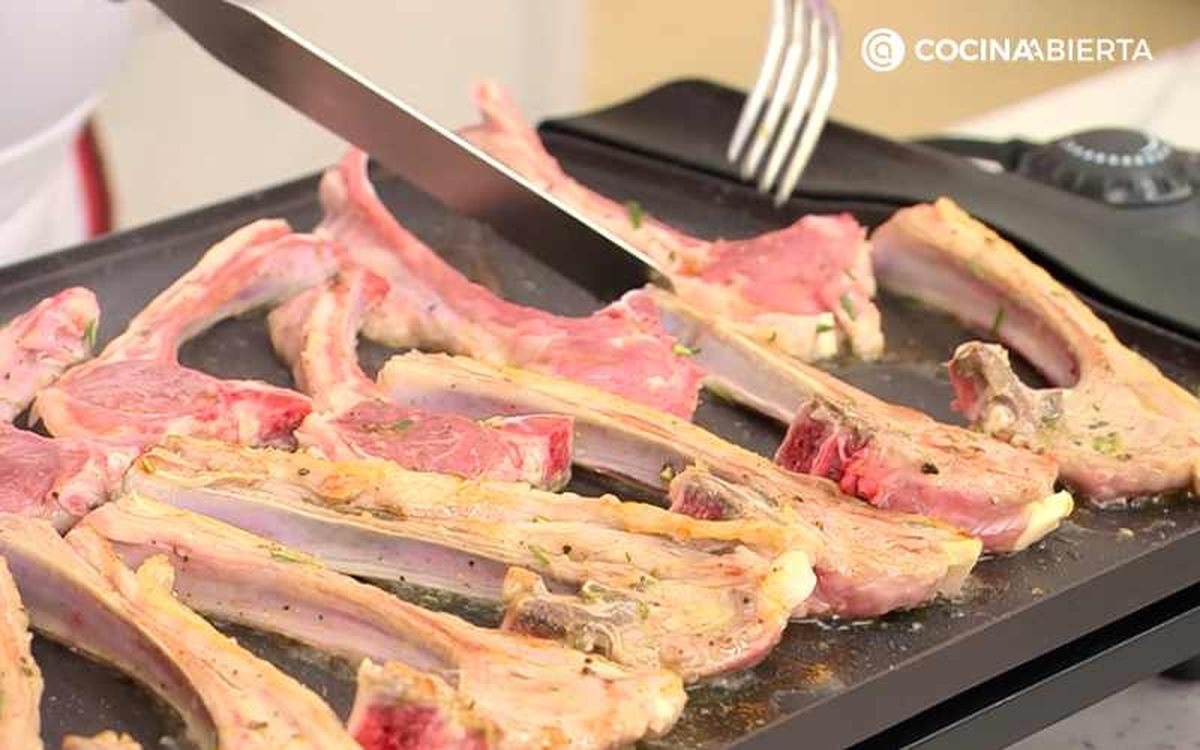 Asa las chuletillas de cordero