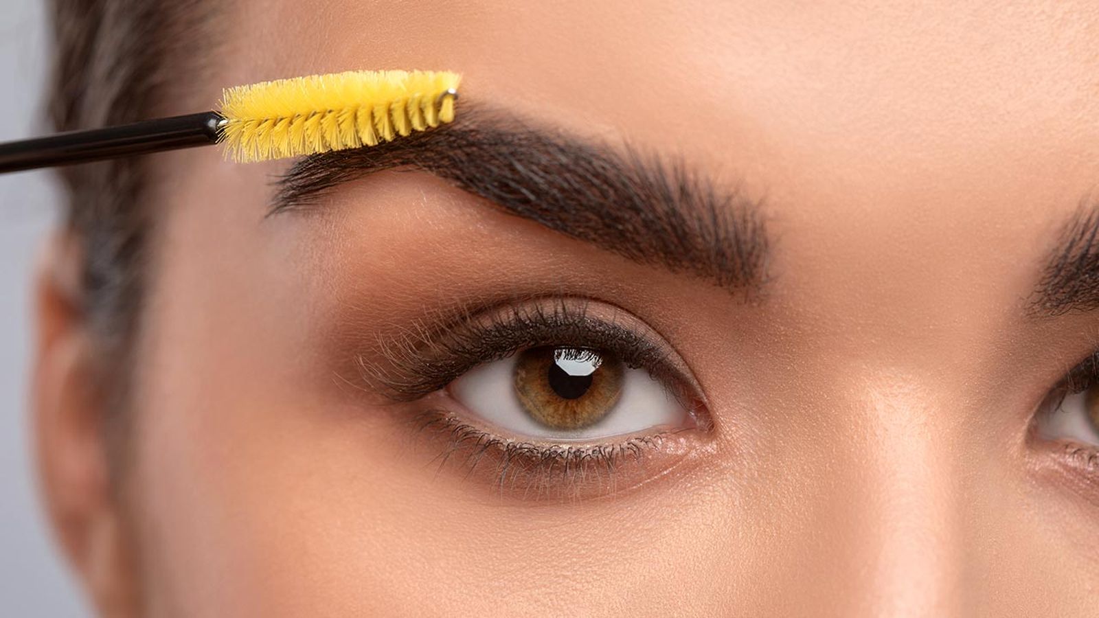 las extensiones de cejas la solucion para las cejas finas y poco pobladas