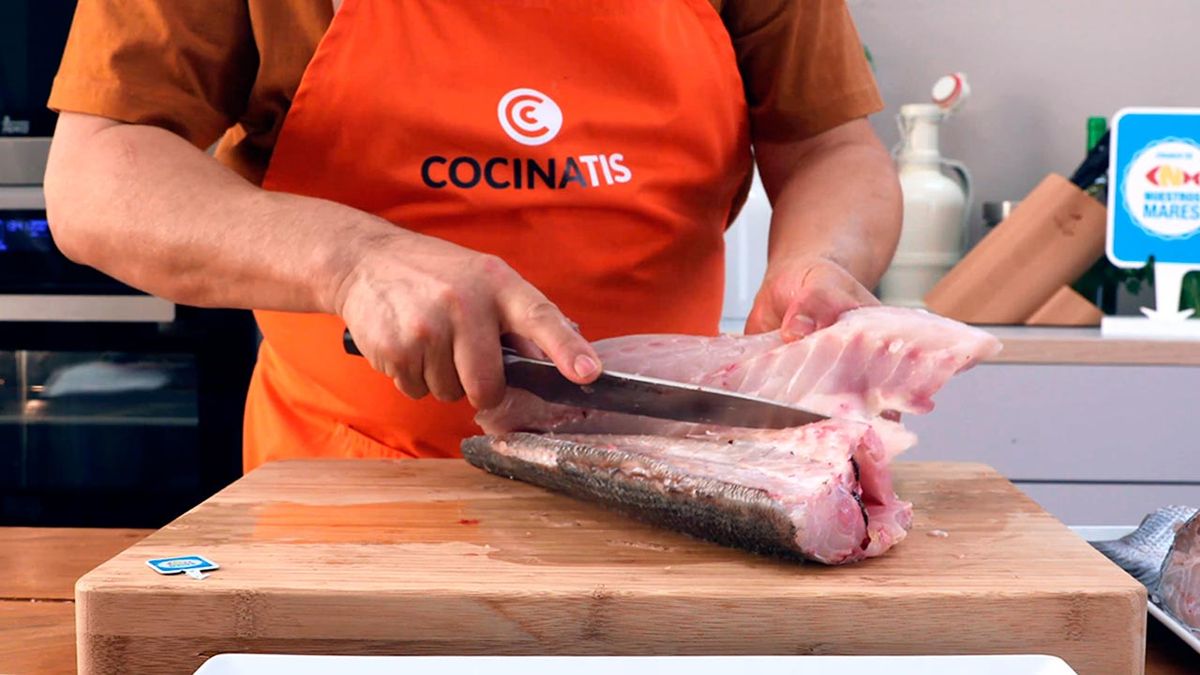 Receta de lubina a la donostiarra  paso 1