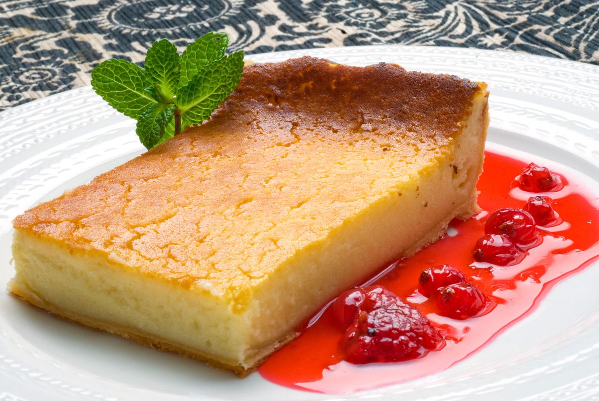 Pastel de queso con.jarabe de frutos rojos xl