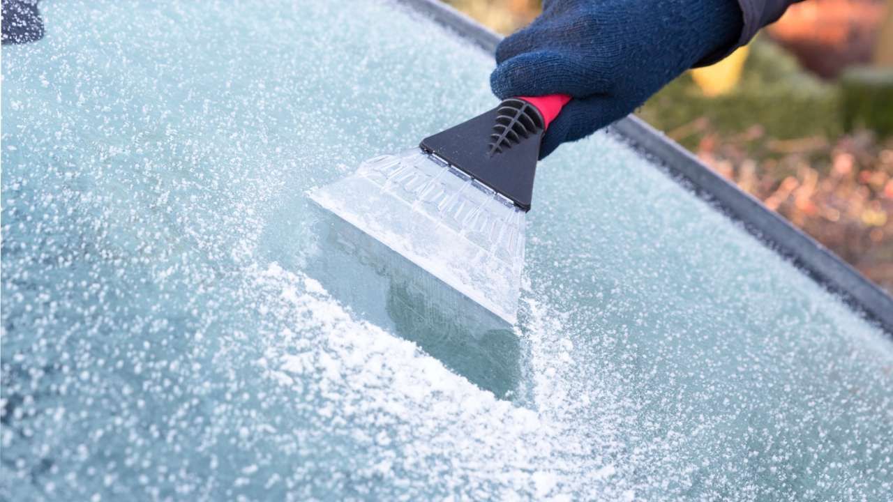 quitar hielo parabrisas 1