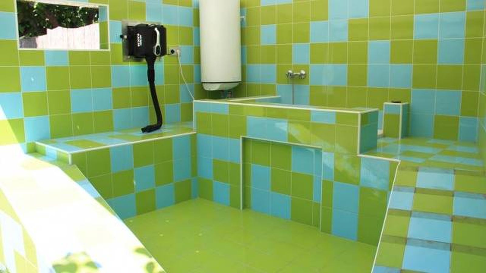 Camping dogfriendly admite mascotas Sanguli Salou Tarragona banera perros