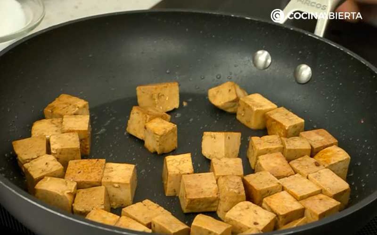 Saltea el tofu marinado