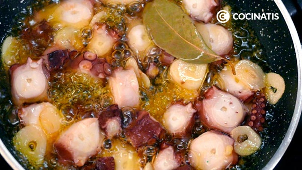 Receta de pulpo al ajillo  paso 3