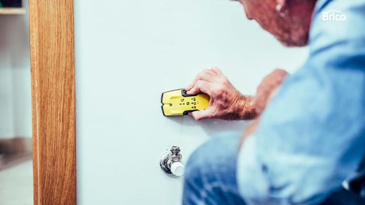 Cómo instalar un radiador toallero paso 3