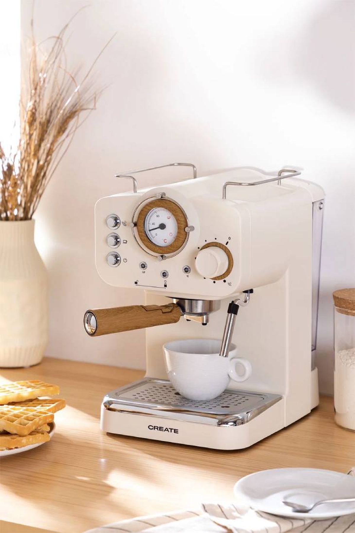 cafetera beige CREATE   THERA MATT   Cafetera Express sklum