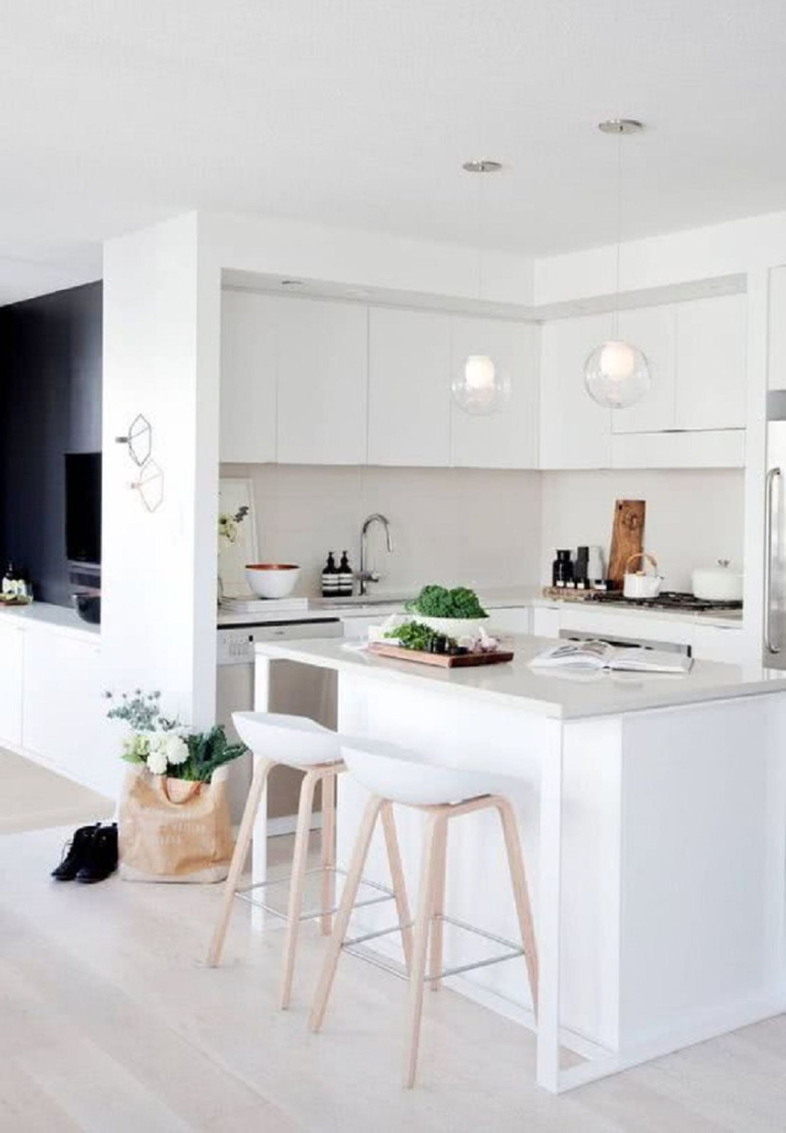 Cocinas pequeñas abiertas al salón espacios luminosos, versátiles y multifuncionales 10