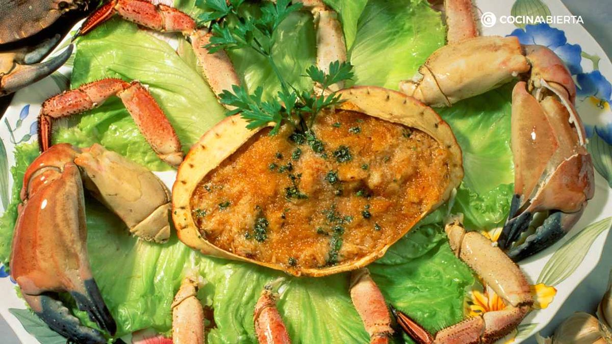 El txangurro al horno es un entrante perfecto para una comida especial