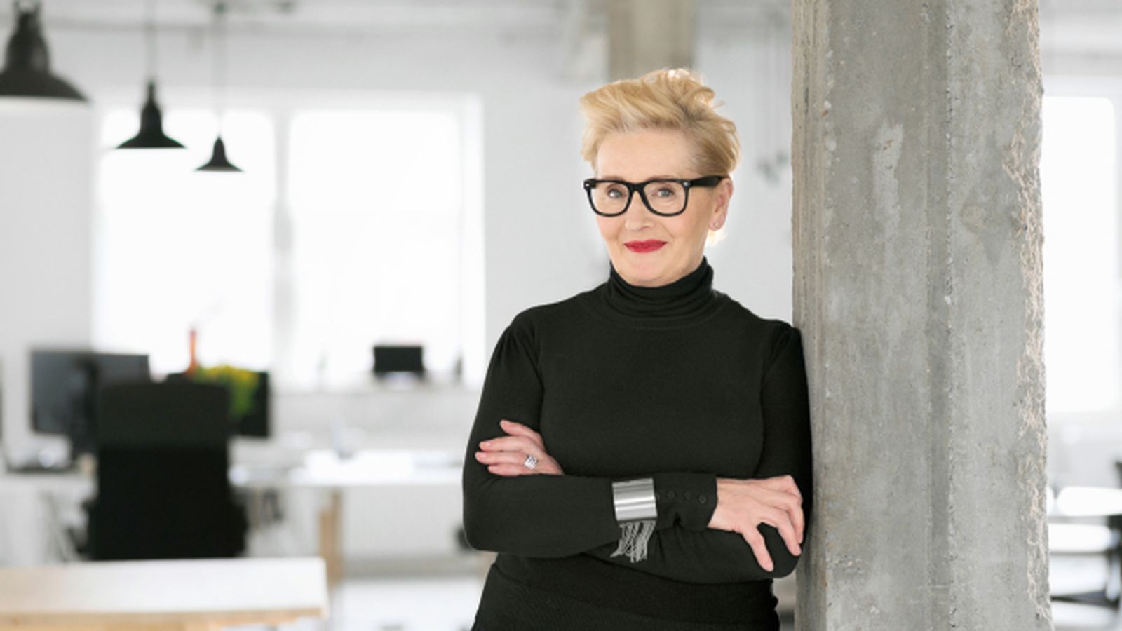 carolina herrera o como vestir bien despues de los cincuenta te contamos sus secretos 1