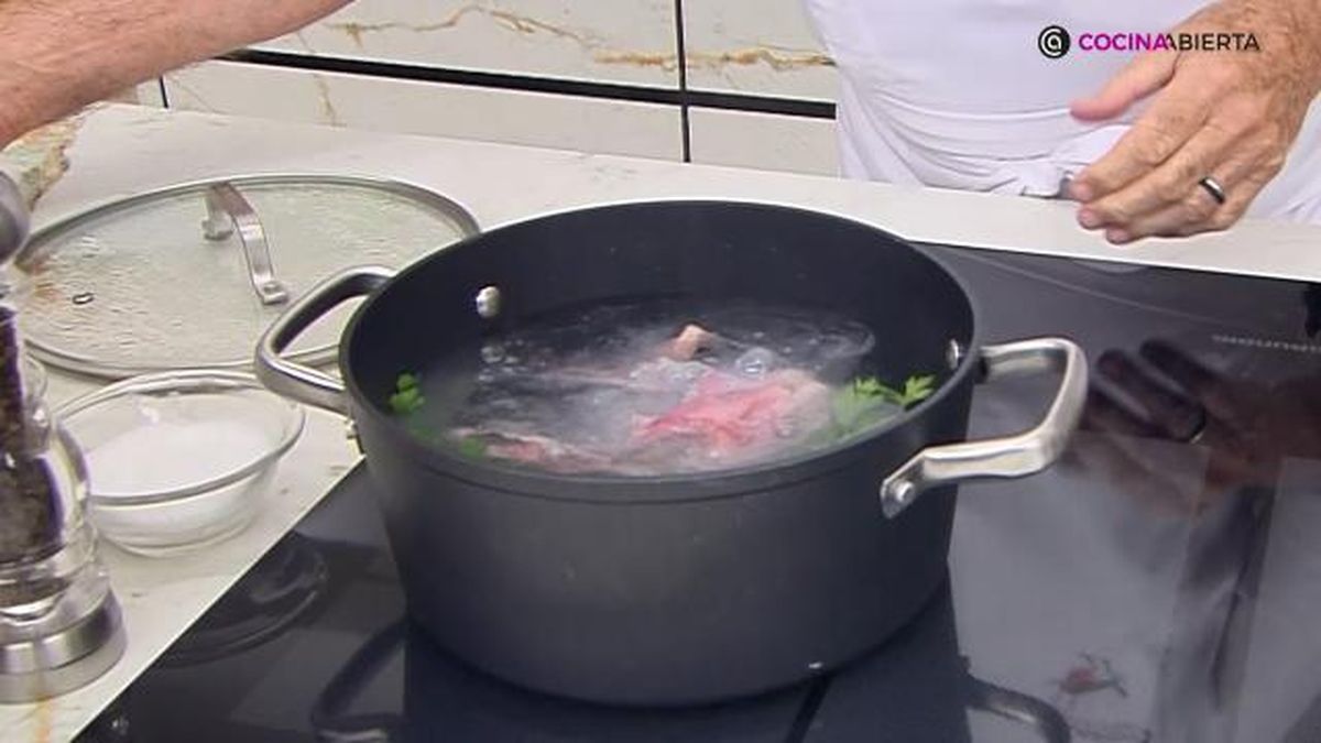 marmitako bonito guindillas paso 1