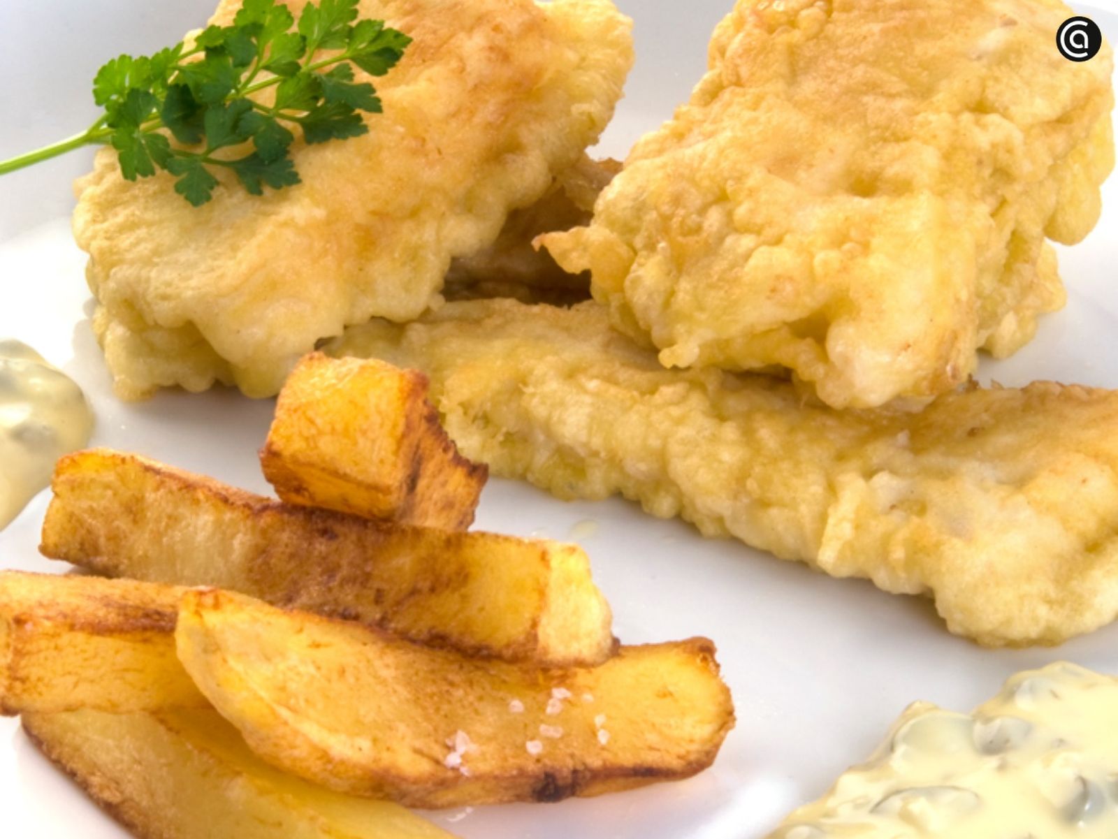 Aprende a hacer en casa el clásico inglés fish and chips con Karlos Arguiñano