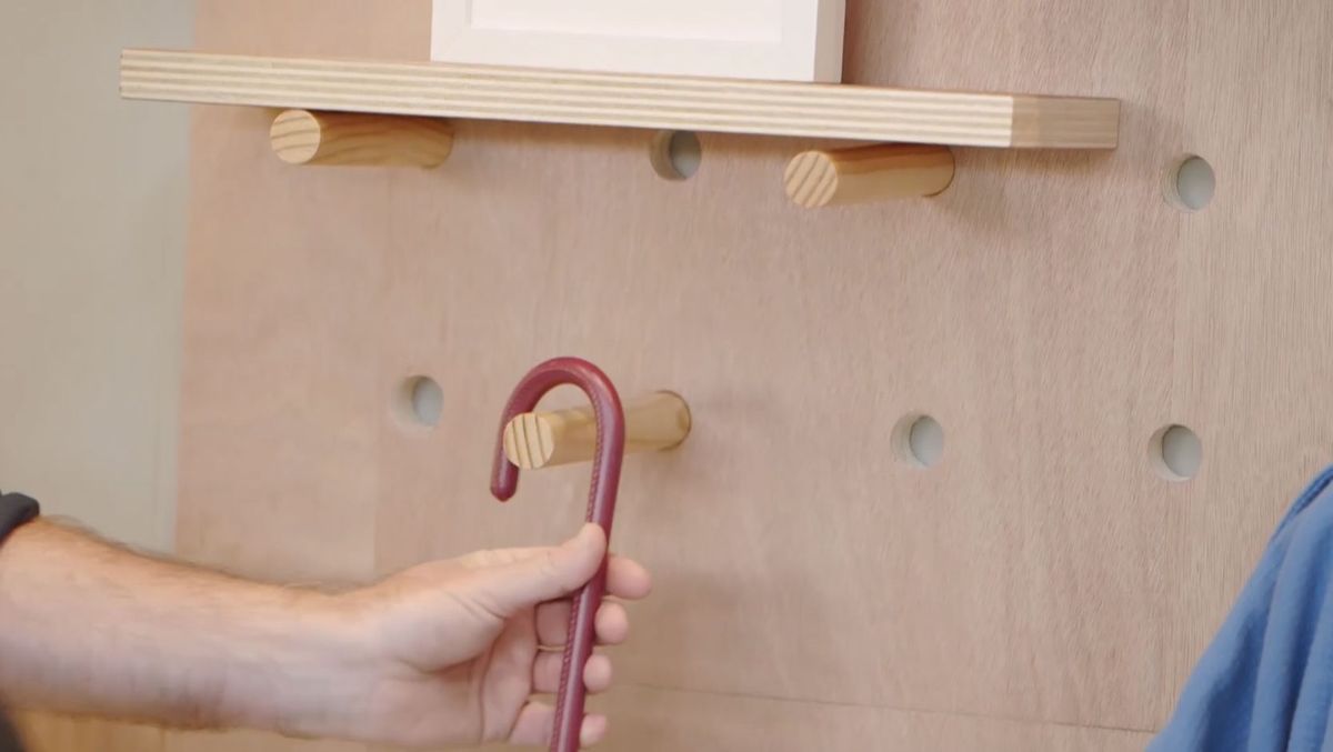 Cómo hacer una estantería pegboard paso 8