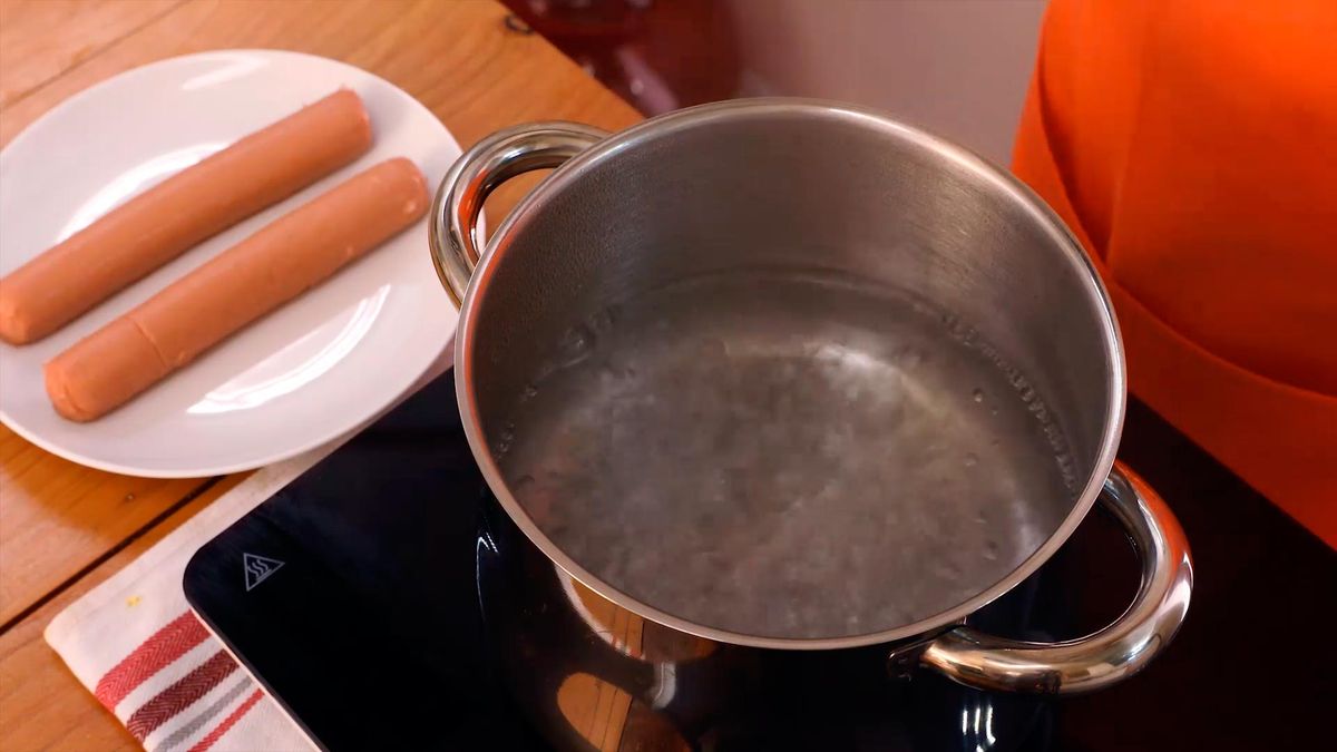 Receta de hot dog estilo alemán   paso 2