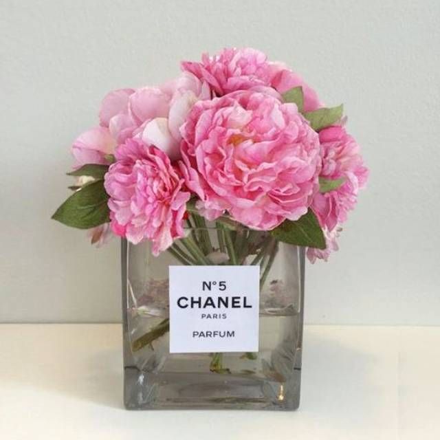 perfume jarron flores