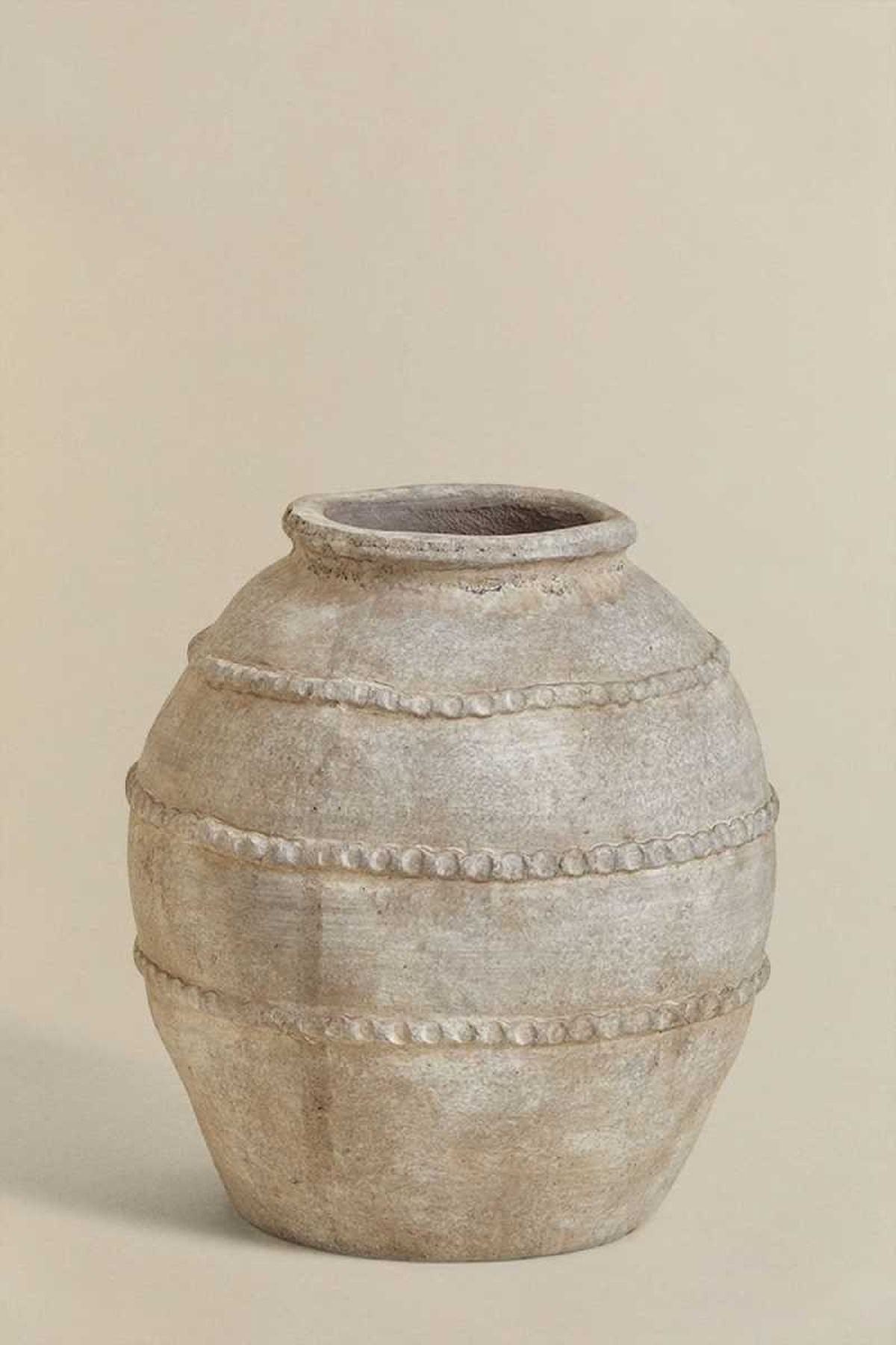 Jarrón con hendiduras tipo vasija Agnon.