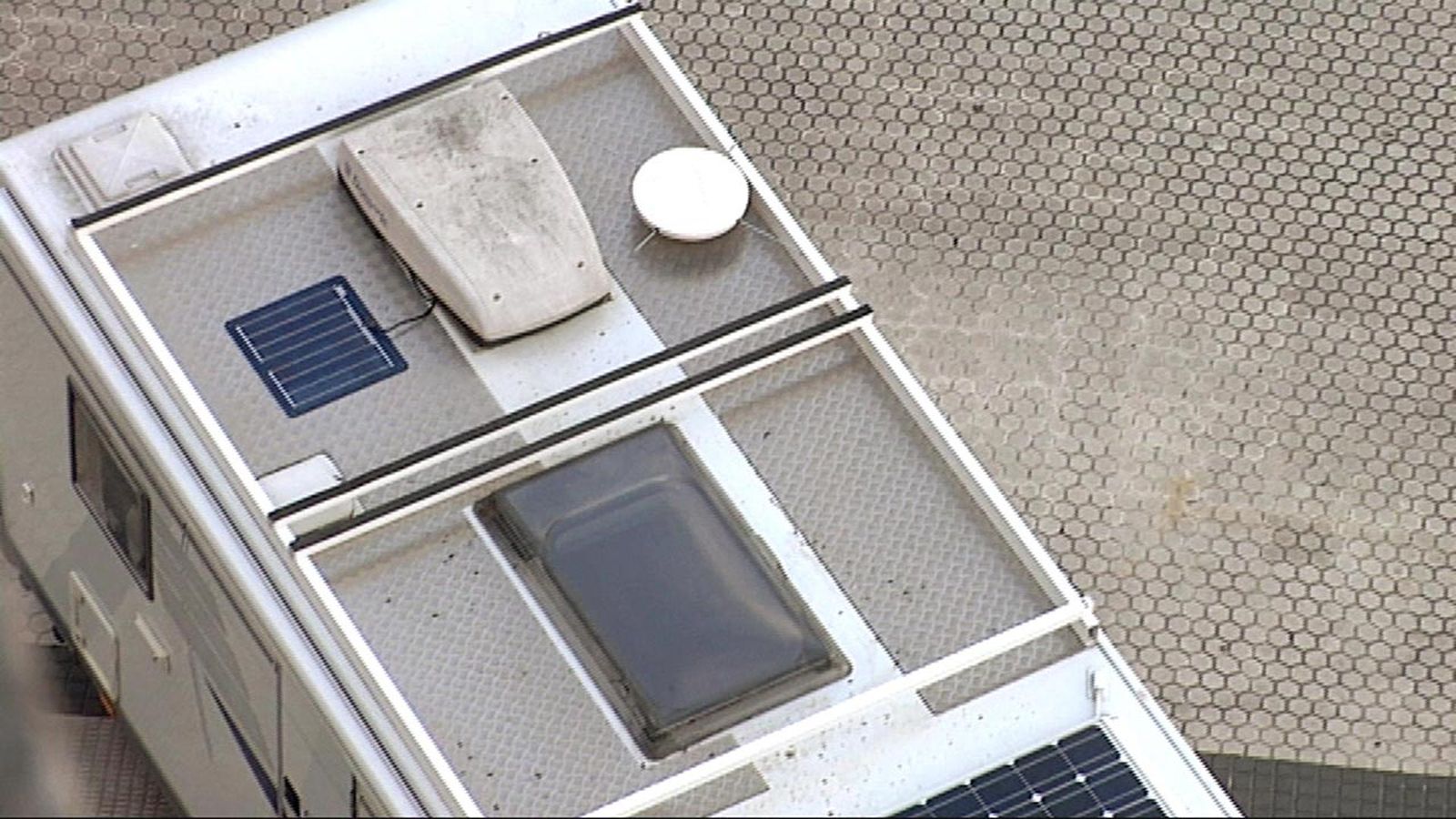 Conexión de placa solar paso 9