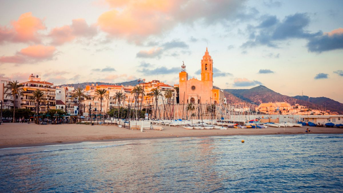 7 pueblos bonitos cerca de barcelona sitges