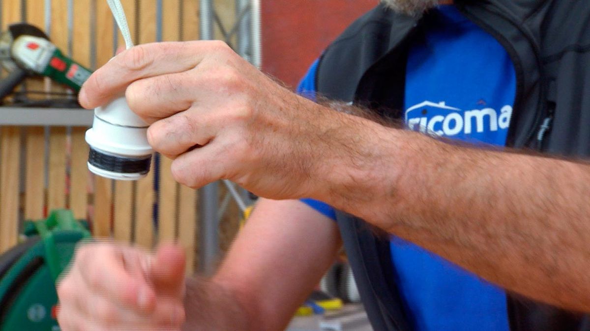 Cómo hacer una lámpara articulada paso 9