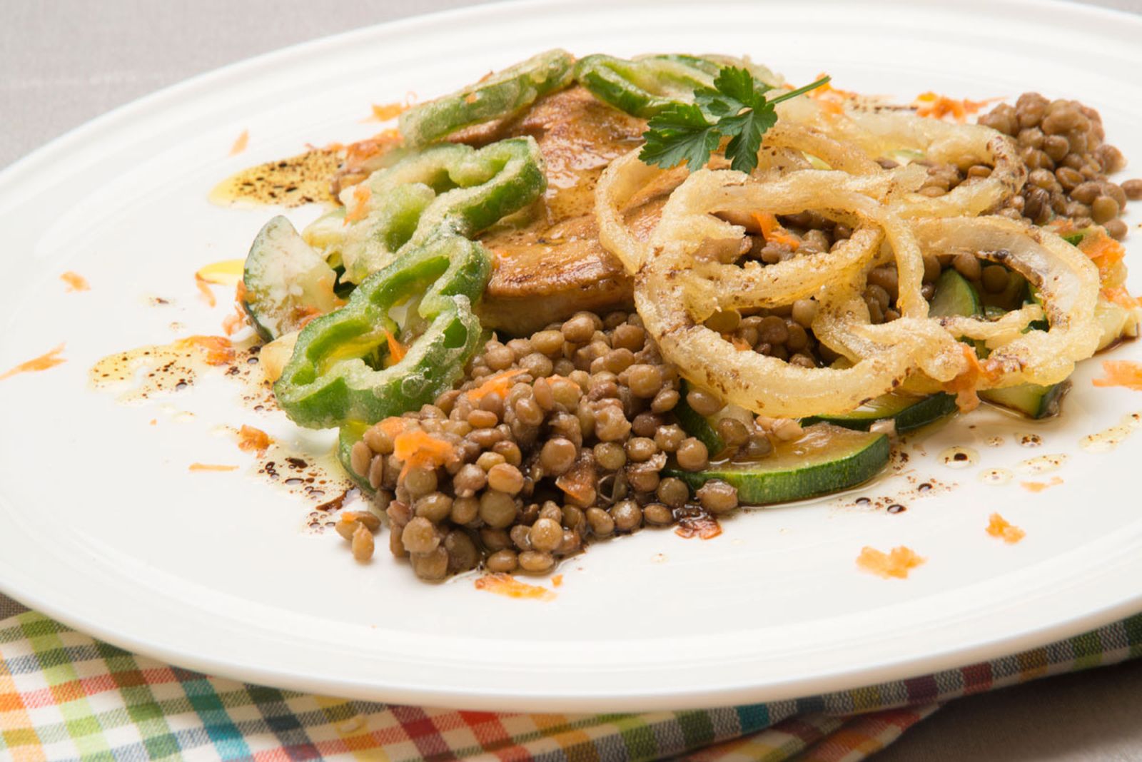 5368 Ensalada de lentejas, calabacín y foie (752) xl