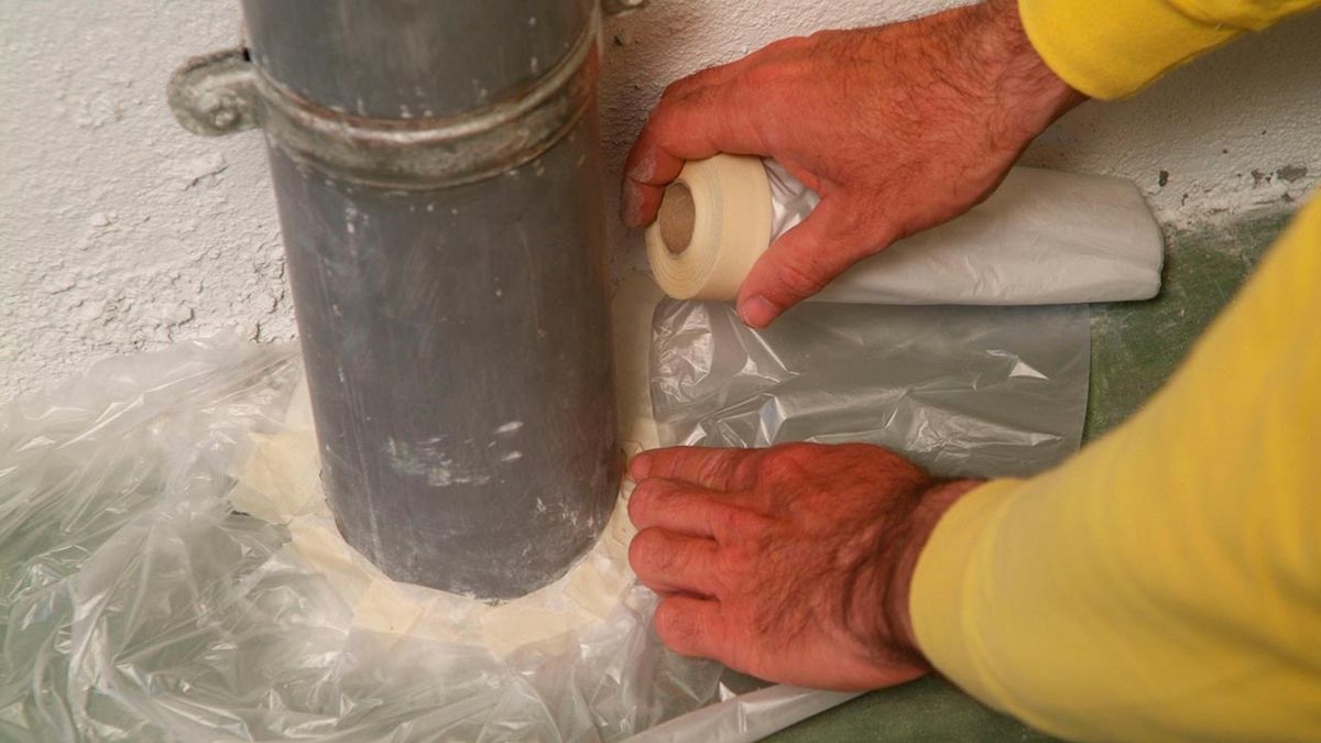 Pintar la bajante de la tubería paso 3