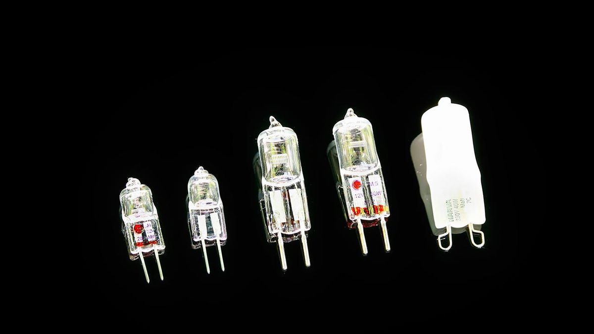 Cambio de lámpara halógena en extractor paso 4