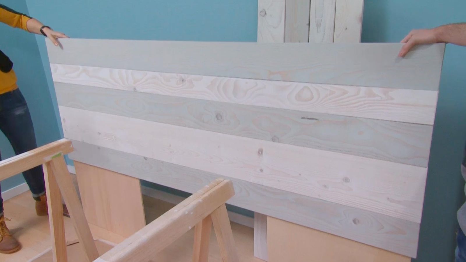 DEKO684 Crear cabecero cama tablas madera pino paso8