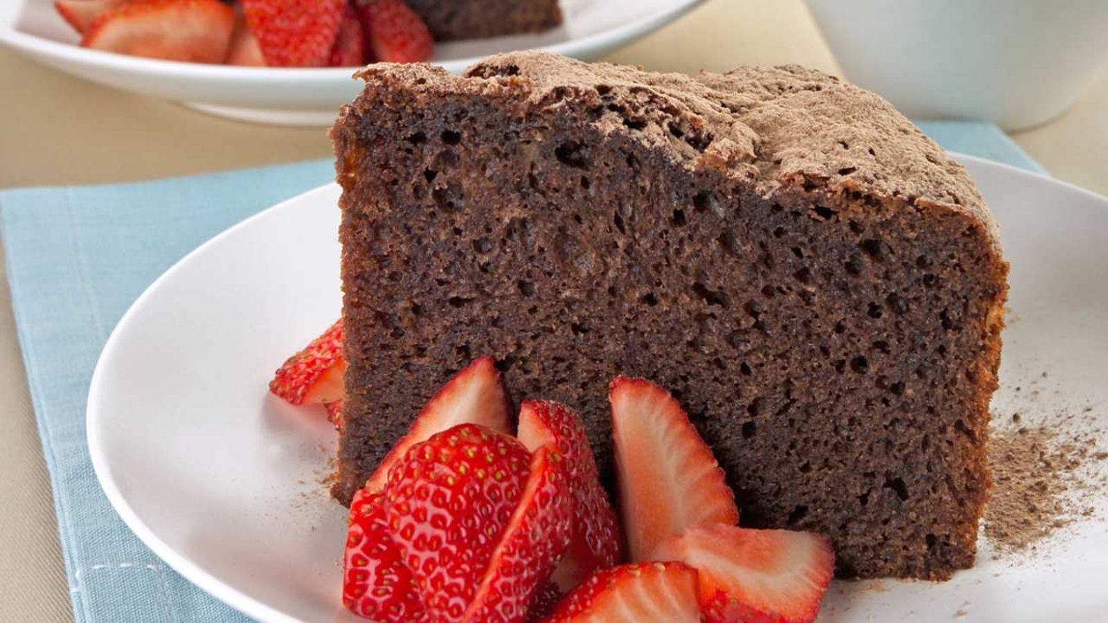 Aprende a elaborar un bizcocho de chocolate sin huevo apto para alérgicos