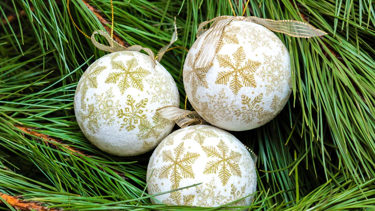 Bolas para decorar el árbol de Navidad 10