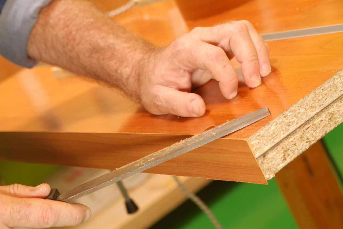 Estantería con baldas móviles paso 9