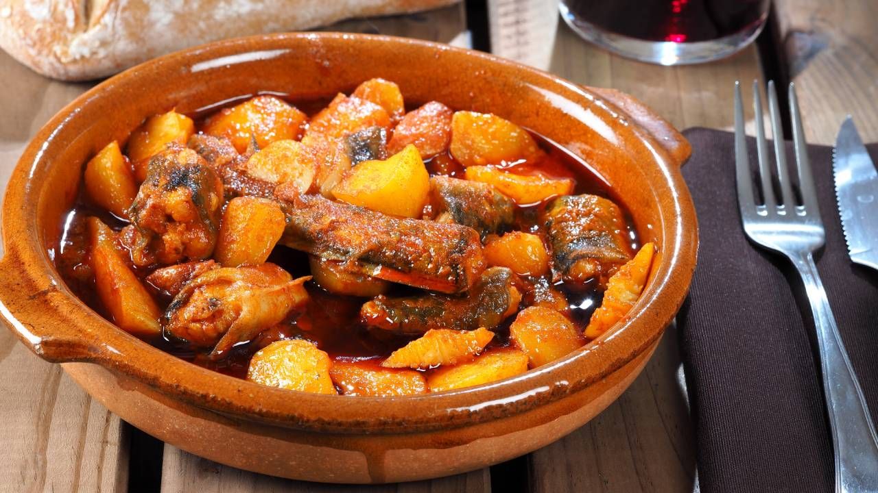 comidas tipicas fallas valencia all pebre anguila