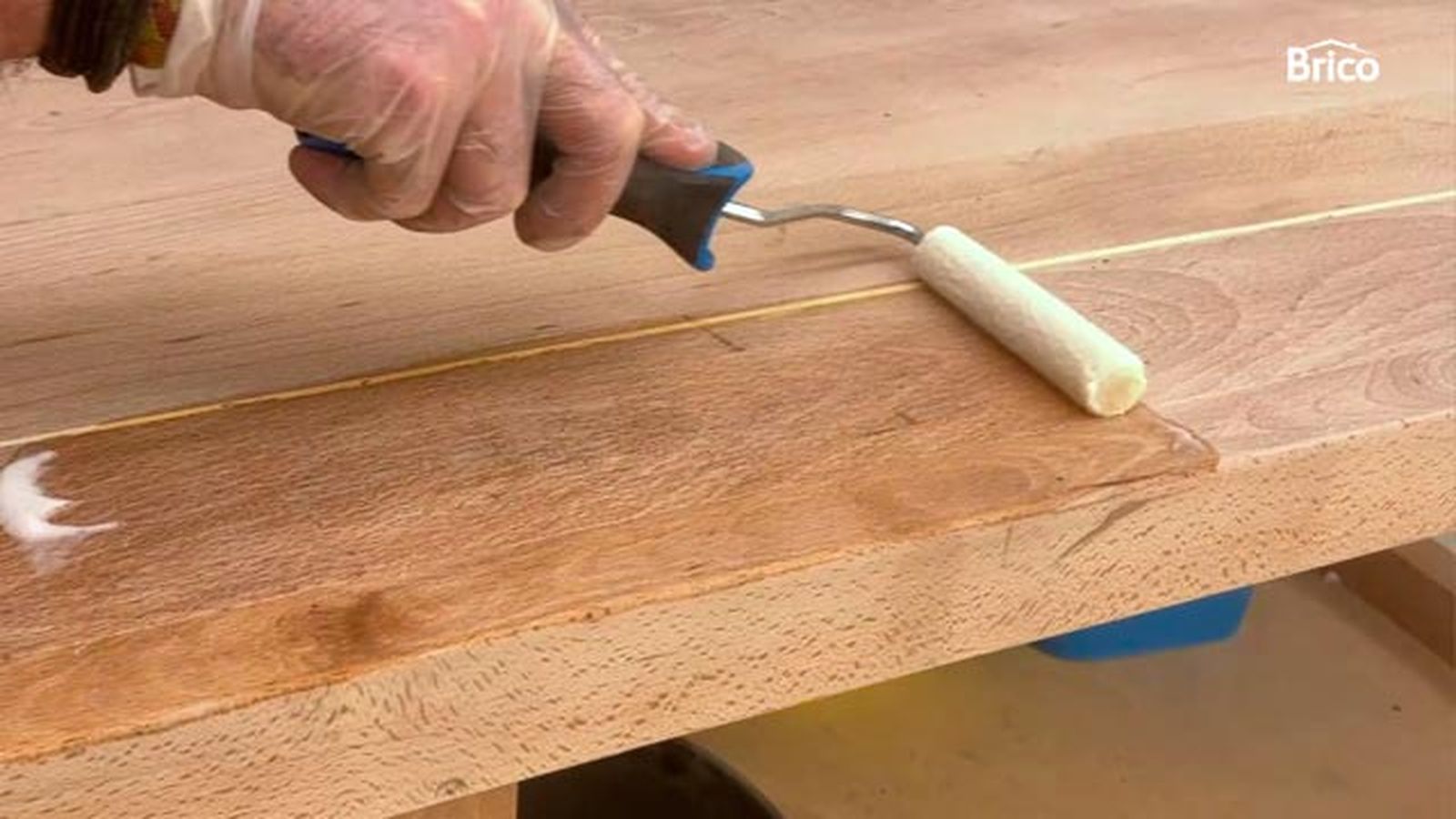 Como arreglar una mesa o banco de trabajo paso 13
