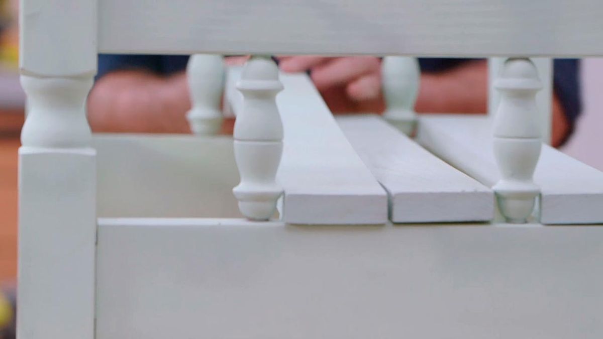 Cómo hacer un sillón provenzal con un cabecero paso 13