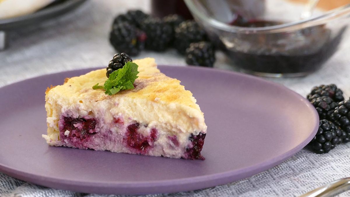 Receta de tarta fit de queso y moras