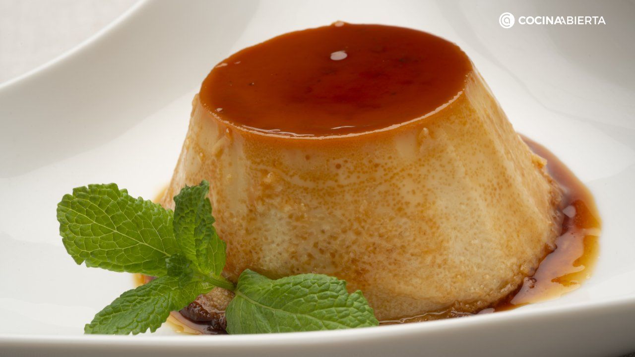 El flan de turrón es la versión navideña del postre tradicional de Eva Arguiñano