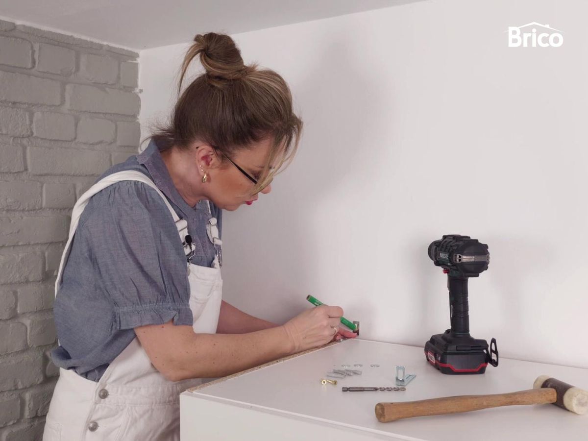 Fijar la otra escuadra