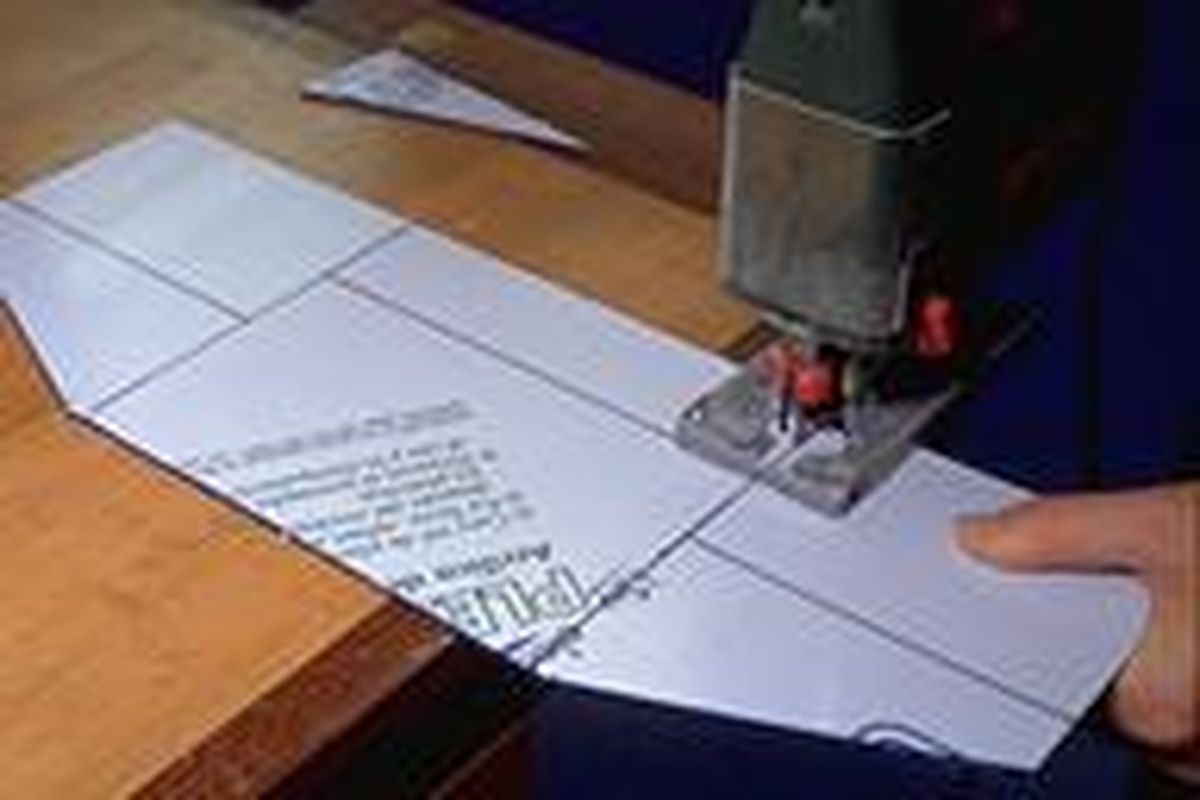 Cómo hacer una torre de música paso 3