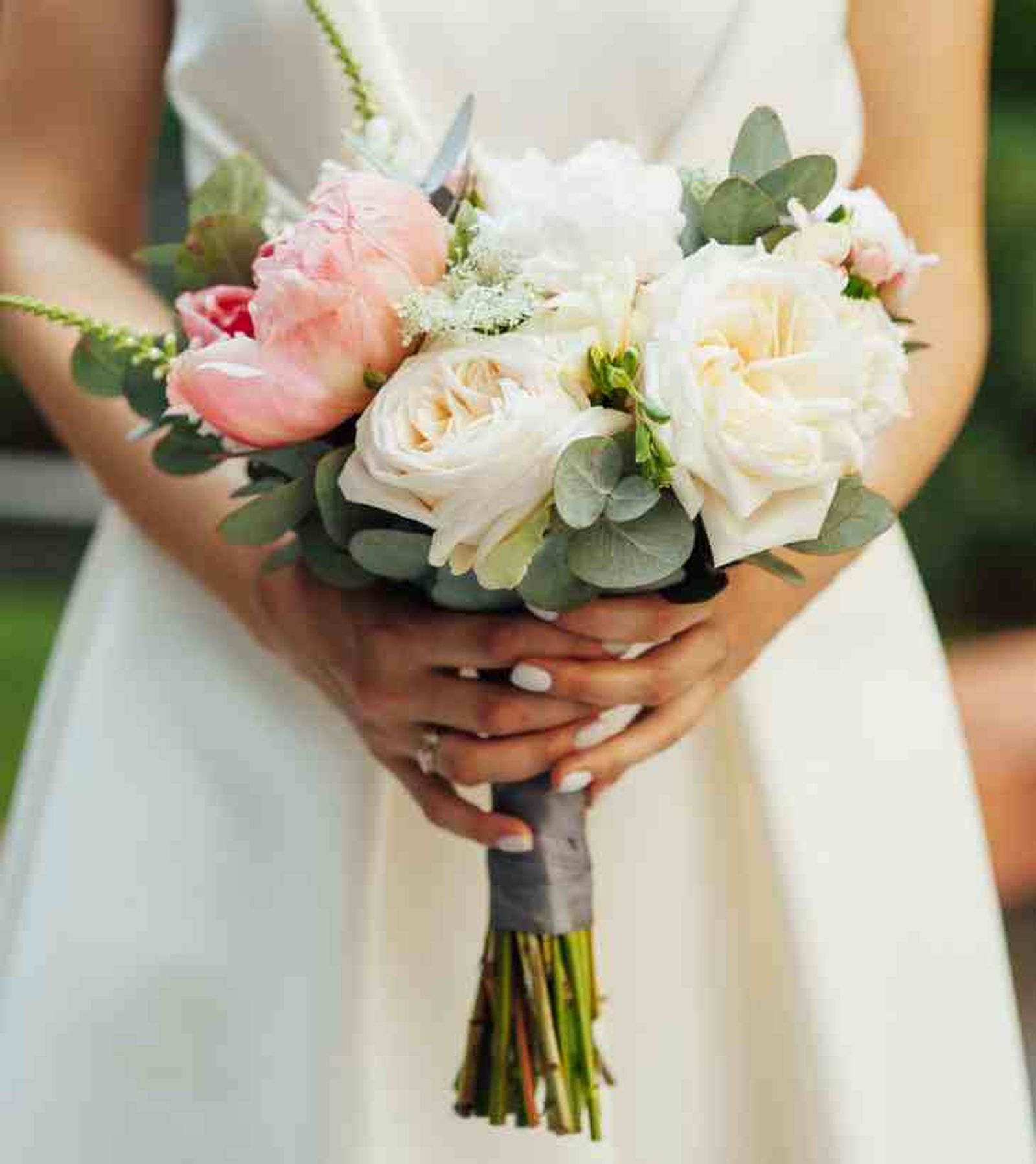 ramos novia sencillo blanco verde