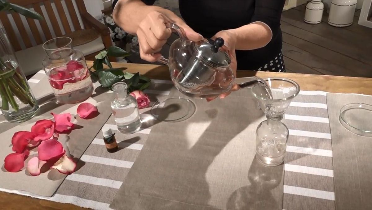 como hacer agua de rosas colar mezlc