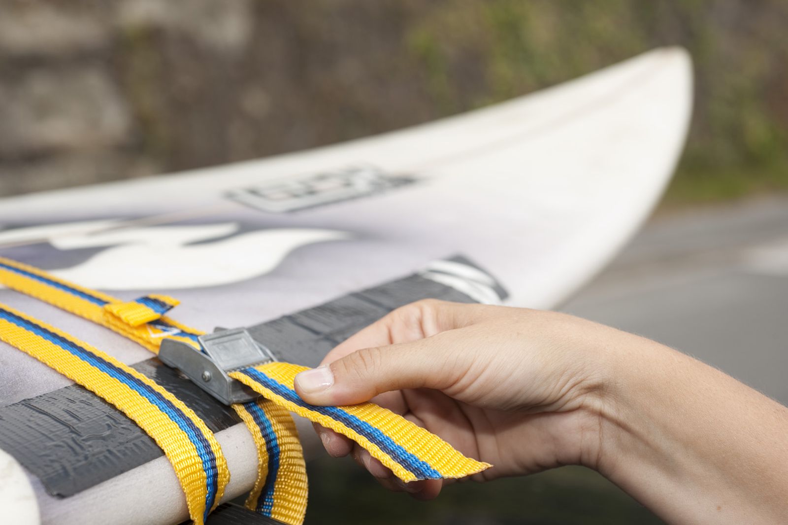 Cortar y reparar cinchas